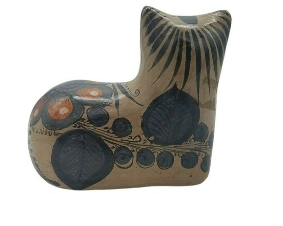 Hand Painted Folk Art Pottery Resting Cat Signed Mexico Flower and Leaves - Picture 2 of 9